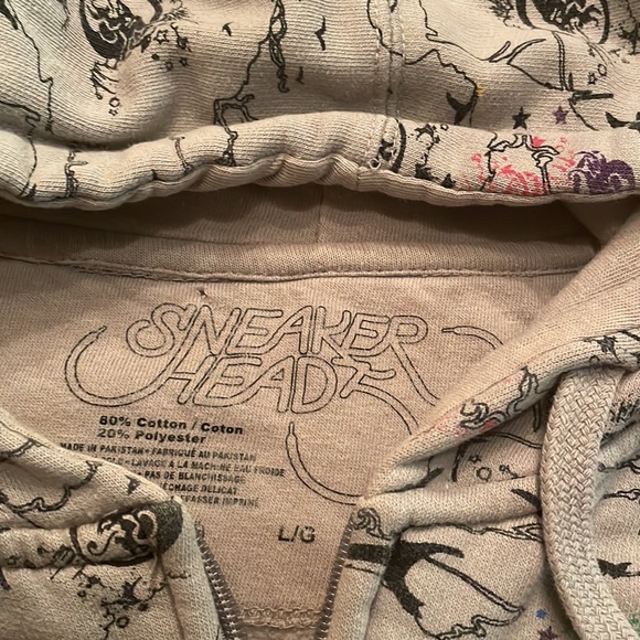 vintage sneaker head hoodie - Picture 2 of 10